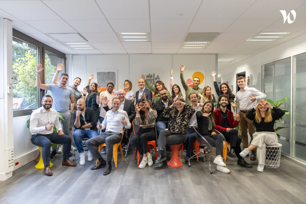Relation client,Applications métiers,Gestion des données,Conseil et Formation